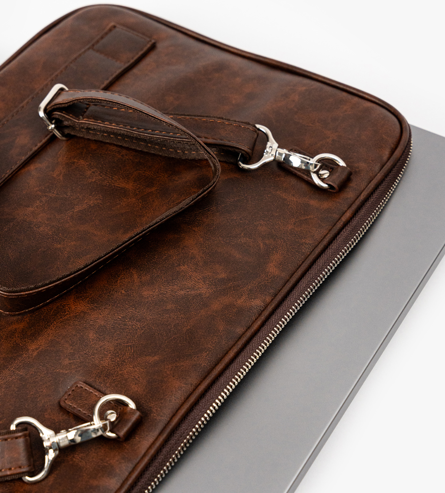 13-14%20inç%20Askılı%20Notebook%20Çantası