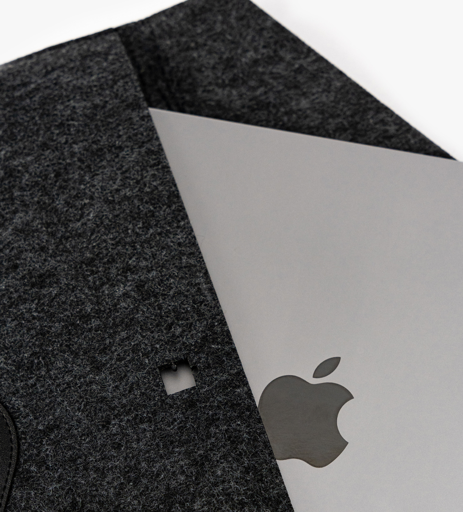 13%20inç%20Keçe%20Notebook%20&%20Tablet%20Kılıfı%20Mandala%20Desenli