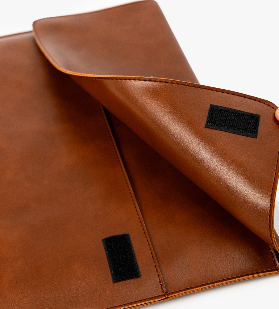 13%20inç%20Notebook%20Kılıfı%20Kahverengi%20